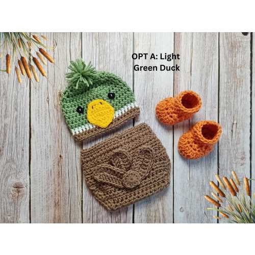 Baby Mallard Duck Crochet Hat and Diaper Cover - Woodland Animals - Baby Photo Prop - Baby Shower Gift - Available in 0 to 6 Months