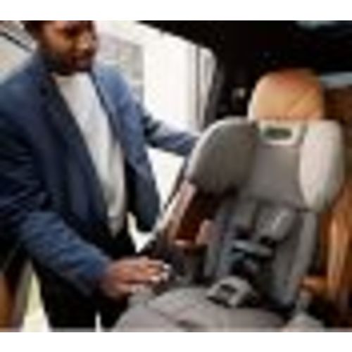 Nuna Lumn™ Harness to Booster Car Seat