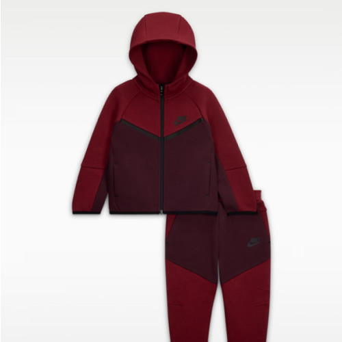 Nike Sportswear Baby Tech Fleece 2-Piece Full-Zip Set. Nike.com