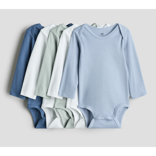 5-pack bodysuits
Colour:Blue/Green
Size 2-4 M