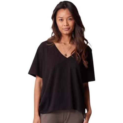 Of an Origin Organic Cotton Multi-Way Maternity to Nursing V-Neck Tee