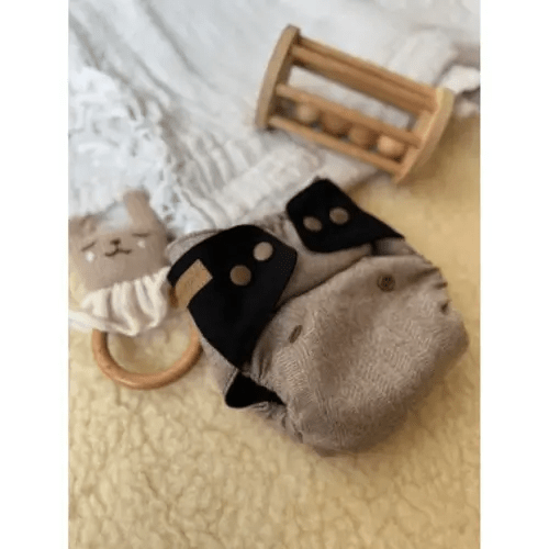 "Siamese Black" Merino Wool Cover OS