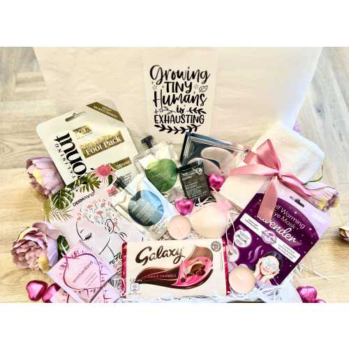 ULTIMATE PREGNANCY HAMPER, maternity gifts, mum to be pamper box, self care package for pregnancy, pregnancy pamper gift, baby shower gift