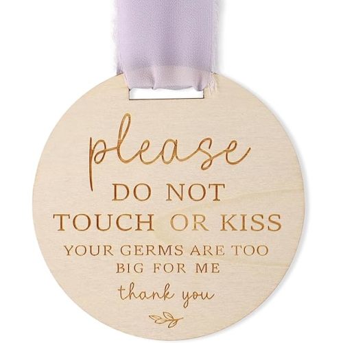 Please Do Not Touch or Kiss Baby Sign, Wooden Don't Touch Baby Sign for Car Seat Baby Stroller Tag with Ribbon No Touching Baby Signage for Baby Newborn