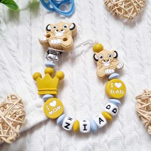 Personalized Simba pacifier clip - Baby gift - Disney's Lion King