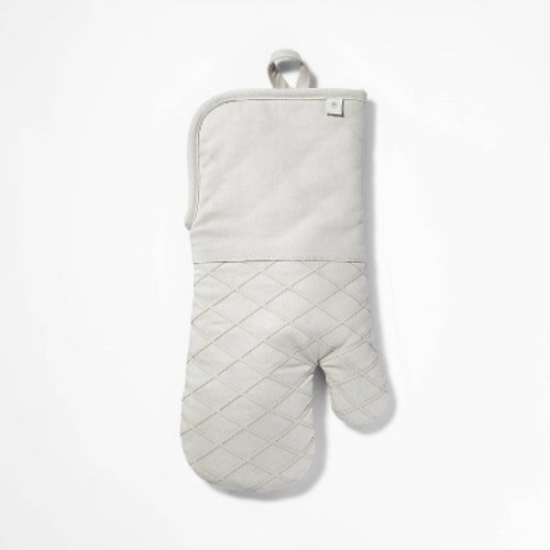 Oven Mitt Light Gray - Figmint™: Modern Cotton Kitchen Textile, Solid Beige, Silicon Gripper, OEKO-TEX Certified