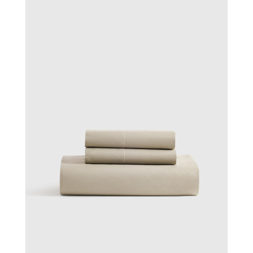 Organic Crisp Percale Fitted Sheet Set | Quince in Toffee