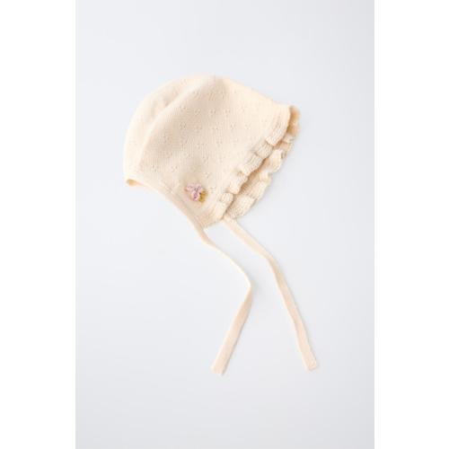 EMBROIDERED FLOWER KNIT BONNET - Ecru | ZARA United States