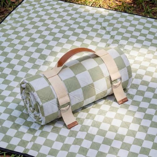 Nuanchu Checkered Picnic Blanket Extra Large Outdoor Blanket Sandproof 80"x80" Waterproof Portable Machine Washable 3 Layer Thick Gingham Picnic Mat for Beach Camping Park Grass Travel(Grass Green)