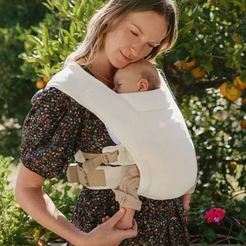 Shop Embrace Baby Carrier For Newborn | Ergobaby