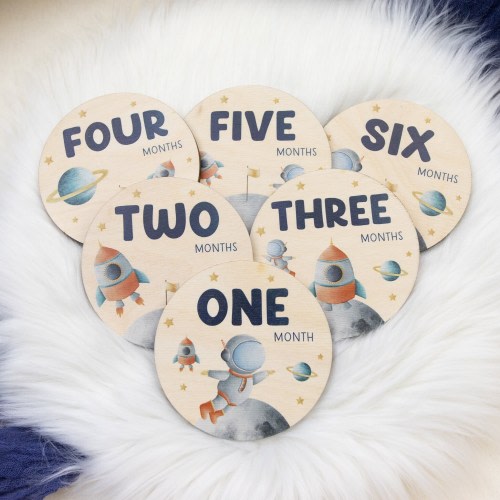 Rocket Milestone Cards, Baby Milestone Outer Space Discs Marker, Wood Milestone Cards, Baby Milestones, Astronaut Space Nursery Theme T41