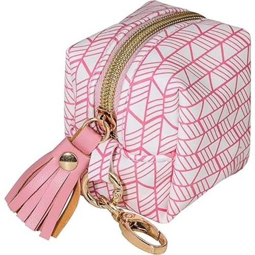 Smlpuame Pacifier Holder Case,BPA Free Leather Baby Pacifier Cover Pouch,Binky Case for Diaper Bag or Purse,Holder 4 Pacifiers or Teether Toy,Outdoor Travel Accessories,Easy to Clean(Pink)