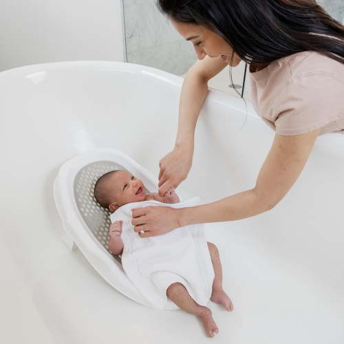 Regalo Newborn Baby Bath Support Positioner, White, Ergonomic Design, Single Pack