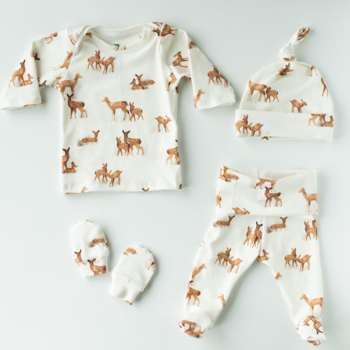 Deer Baby Outfit: Organic Cotton Newborn Gift Set