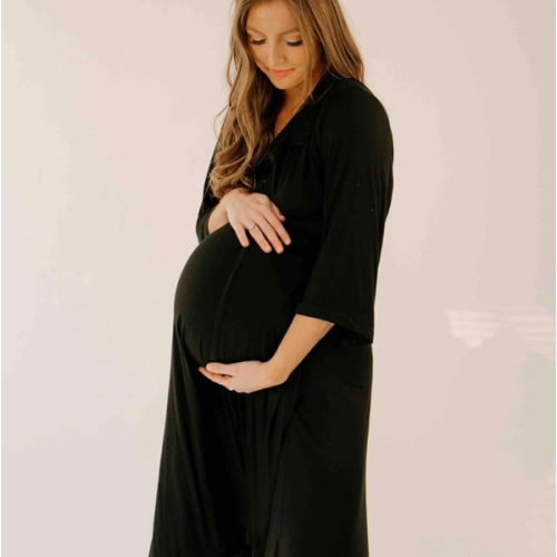 Lila Labor & Postpartum Gown in Black