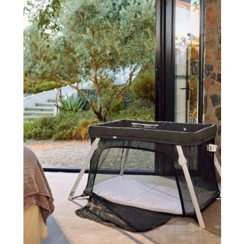 Lotus Adventure & Travel Crib
