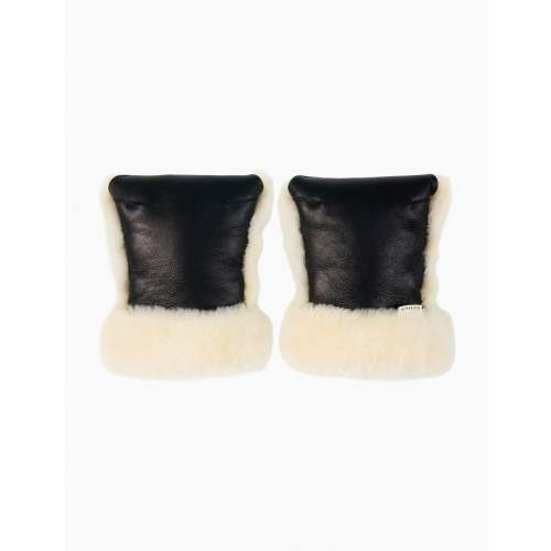 Buggy Mittens in Noir + Milk