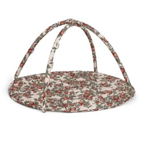 Apple Playmat - Garbo&Friends