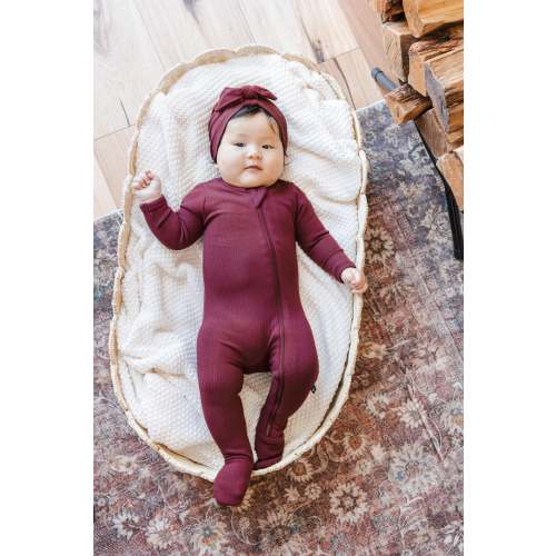 Ribbed Zipper Footie in Burgundy