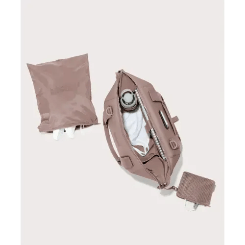 Landon Carryall in Dune, Medium