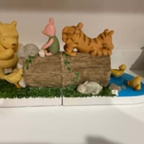 Michel Winnie the Pooh book end