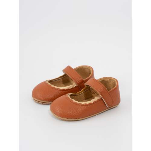 Scalloped Toe Mary Jane Baby Shoe Brown