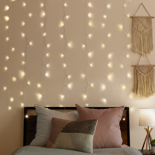 Merkury Innovations Indoor Curtain Lights, Warm White LEDs, 3 Flashing Modes, Remote Control, USB Powered