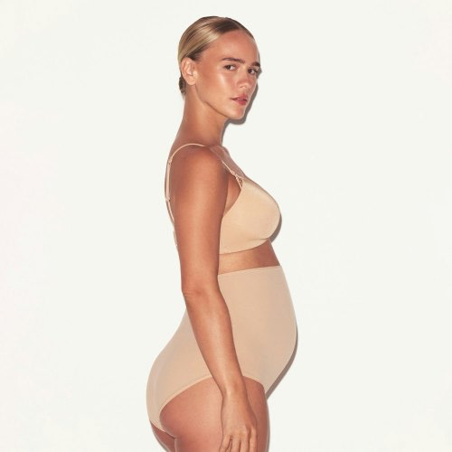 WIRELESS FORM MATERNITY NURSING BRA | CLAY | SKIMS
