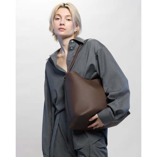 Harlow Vegan Midi Diaper Bag (in Coco)