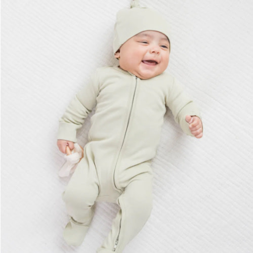 Peyton Zipper Sleeper