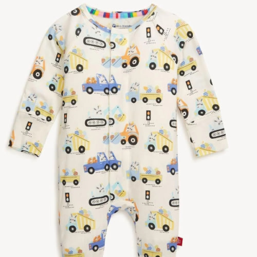 Magnetic Footie “Delivered with Hare” – Magnetic Me