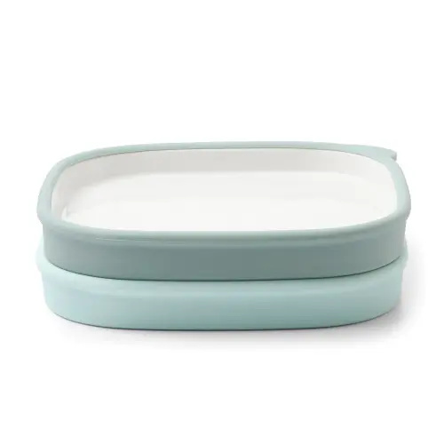 Porcelain plates