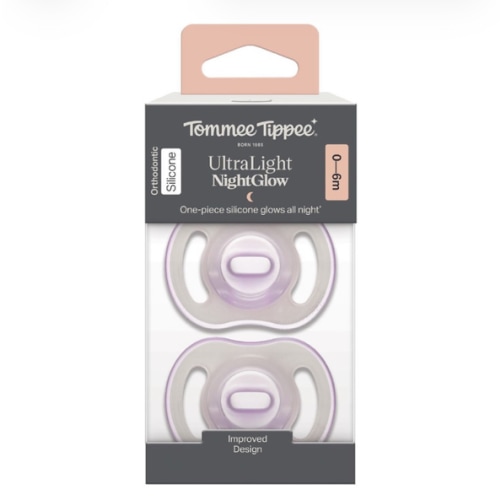 Tommee Tippee Ultra Light Silicone Soother Night 0-6M