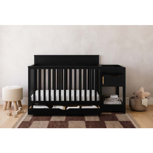 Graco Shiloh Convertible Baby Crib and Changer, Black