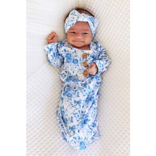 Betsys Blooms Newborn Baby Knot Gown & Hat Set