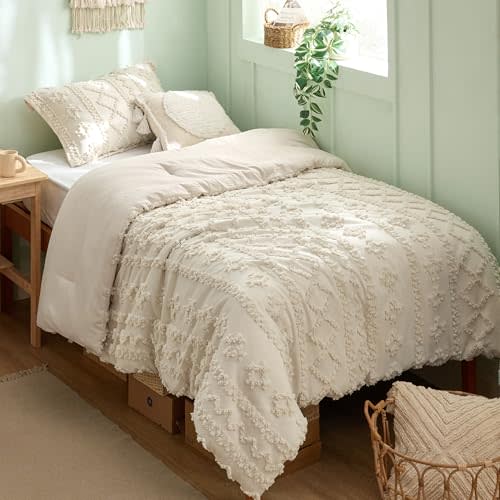 Bedsure Tufted Boho Comforter Set Twin Size - Beige Boho Bed Set, GentleSoft™ 2 Pieces Farmhouse-Style Embroidery Bedding, Gifts for Woman, Soft Jacquard Kids' Twin Comforter for All Seasons