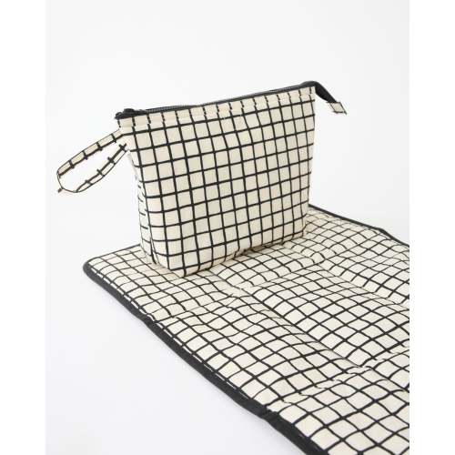 Quick Change Kit Bag Diaper Clutch Baby Bag With Changing Mat | Black Grid - Storq by Kindred Bravely