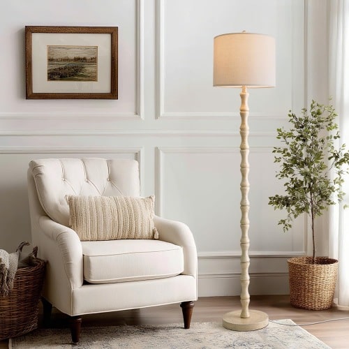 BOBOMOMO 62" Rustic Floor Lamp, Retro Farmhouse Standing Lamp with Rotary Switch, Resin Antique White Floor Lamp for Living Room, Bedroom, Corner, Dining Room, Nursery, Cozy Home Décor