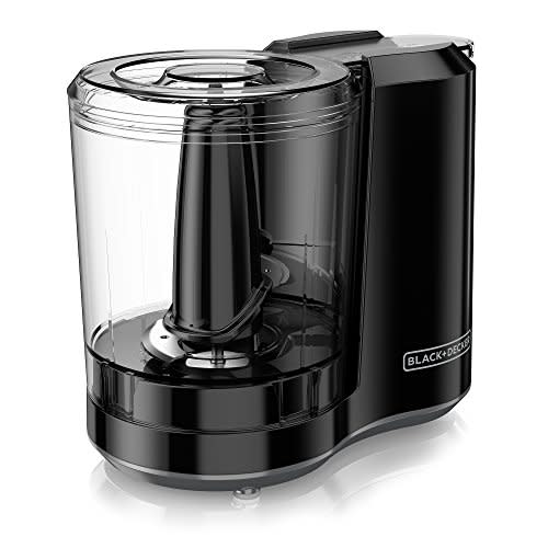 BLACK+DECKER, Improved Assembly, HC300B FreshPrep 3-Cup Electric Food Chopper, capacity