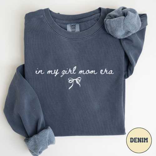 Comfort Colors In My Girl Mom Era Sweatshirt, Mothers Day Gift, Girl Mom Era Sweater, Expecting Mom Gift, Girl Mama Era Crewneck, Girl Mom