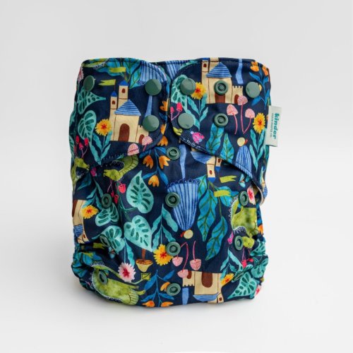 Betta Buddies Pocket Cloth Diaper | Cynthia Lai – Kinder Cloth Diaper Co.
