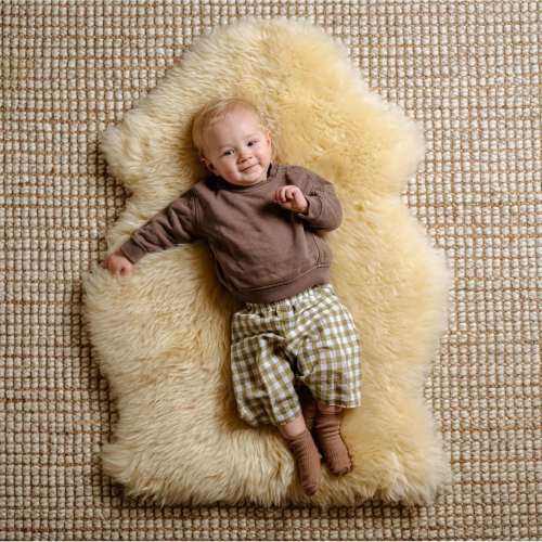 XL Natural Baby Sheepskin Rug: Chemical-Free, 101cm, Premium Grade