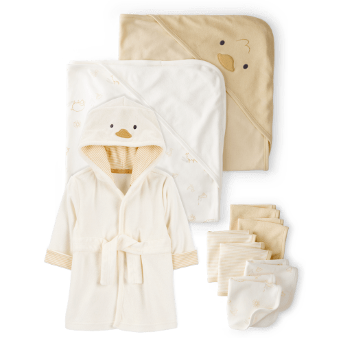 Baby 9-Piece Chick Bath Time Gift Set - Yellow/Ivory | Carter's