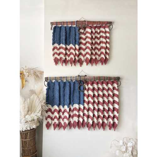 Flag vintage yoke tapestry