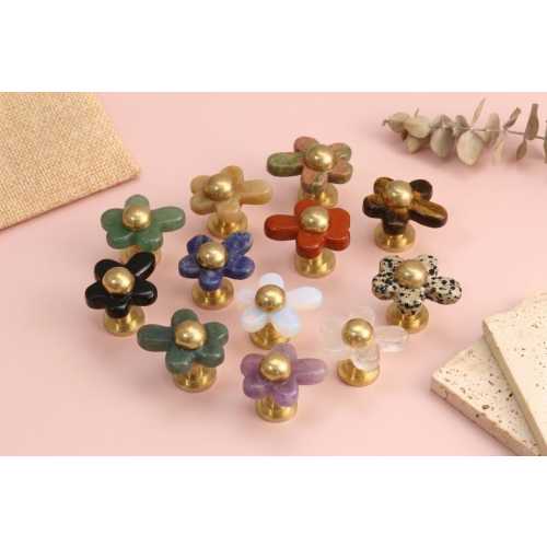 Flower stone Drawer Knobs/unique crystal children Dresser Pulls/Cabinet Handles/Wardrobe Knobs/Unique nursery room knobs/Cupboard handles