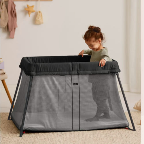 BabyBjörn Travel Crib Light