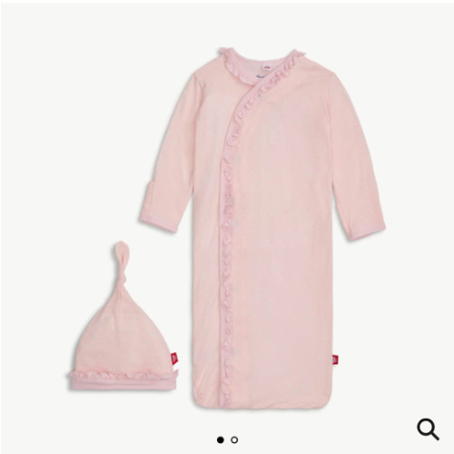 Magnetic Gown & Hat Set with Ruffle – Magnetic Me