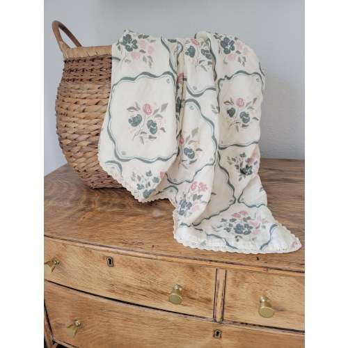 Ophelia Floral QUILTED 6 Layer Gauze Blanket