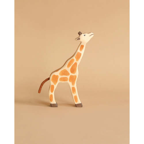 Holztiger Small Feeding Giraffe