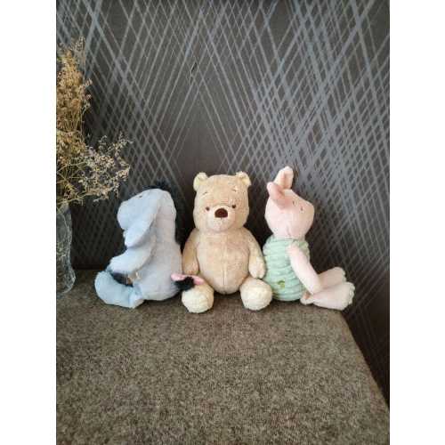 Vintage set of 3 Disney Winnie the Pooh and Friends 9" figures, a collectible gift